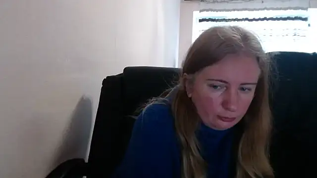 Snapshot of PeterAndJen chatting on January 10, 2026, 8:05 am PeterAndJen online show from January 10, 2026, 8:05 am