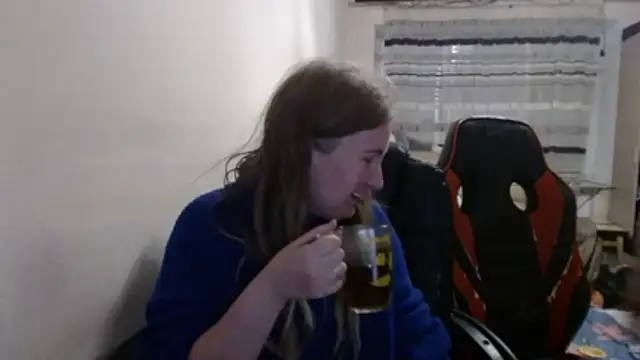 Snapshot of PeterAndJen chatting on January 11, 2026, 8:36 pm PeterAndJen online show from January 11, 2026, 8:36 pm