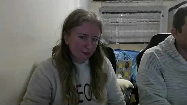 Snapshot of PeterAndJen chatting on January 31, 2026, 7:11 pm PeterAndJen online show from January 31, 2026, 7:11 pm