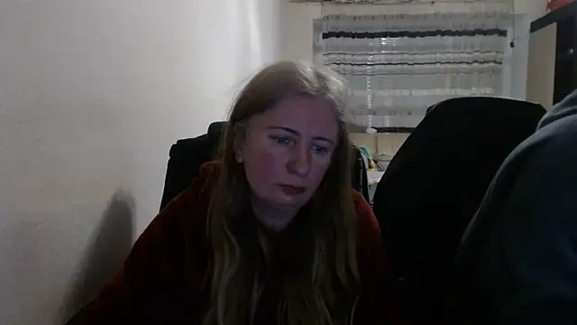 Snapshot of PeterAndJen chatting on February 21, 2026, 6:53 pm PeterAndJen online show from February 21, 2026, 6:53 pm