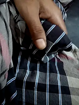 Lover choice online show from October 22, 2025, 4:40 pm