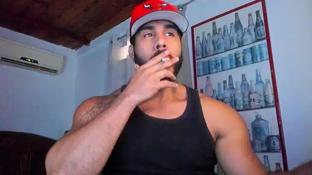 Artemis Kazttman online show from November 19, 2025, 3:23 pm