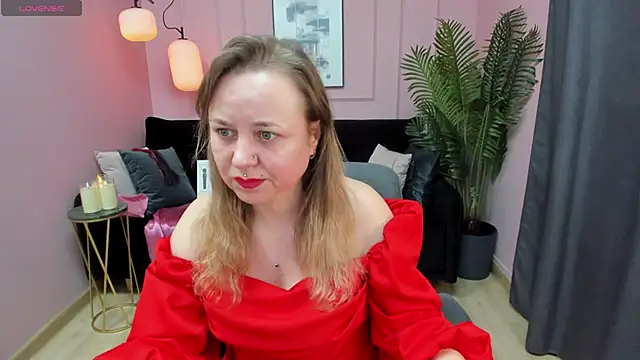 Snapshot of GabrielGold chatting on March 6, 2025, 9:09 pm GabrielGold online show from March 6, 2025, 9:09 pm