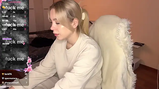 Snapshot of ariashaa chatting on October 27, 2025, 2:10 pm ariashaa online show from October 27, 2025, 2:10 pm