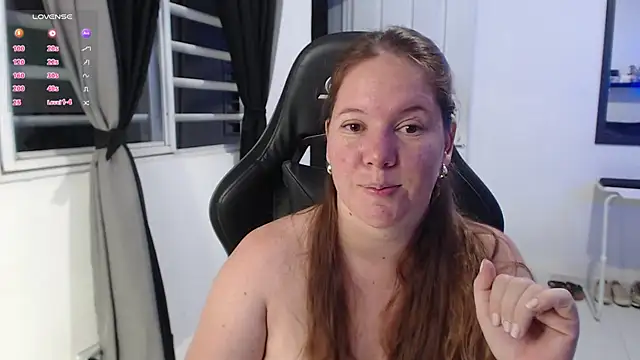 Snapshot of tamy_shine87 chatting on November 30, 2025, 3:10 am tamy shine87 online show from November 30, 2025, 3:10 am