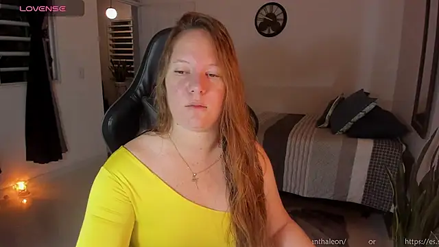 Snapshot of tamy_shine87 chatting on February 1, 2026, 2:43 am tamy shine87 online show from February 1, 2026, 2:43 am