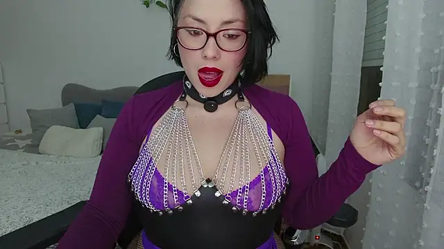 Snapshot of diosa_cadenas chatting on March 6, 2026, 8:38 pm diosa cadenas online show from March 6, 2026, 8:38 pm