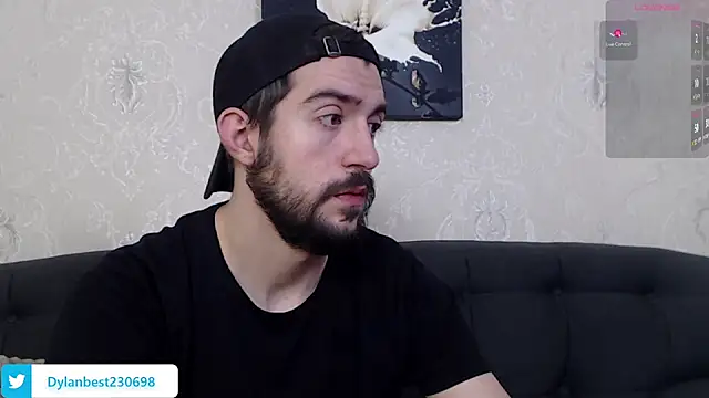 Snapshot of Dylan_Best chatting on December 21, 2024, 6:30 am Dylan Best online show from December 21, 2024, 6:30 am