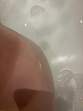 cumdaddyuk online show from November 6, 2025, 3:13 pm