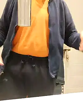 Einhorn527 online show from December 12, 2024, 5:59 pm