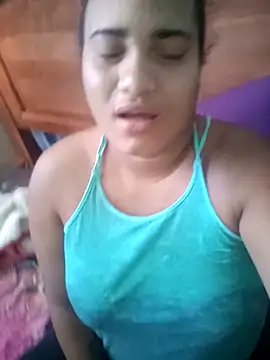 Snapshot of Hilarybunnyy chatting on February 20, 2025, 8:36 pm Hilarybunnyy online show from February 20, 2025, 8:36 pm