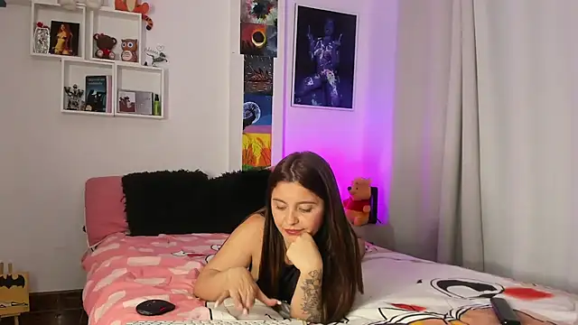 Sarah Jhonson online show from February 2, 2025, 1:45 am