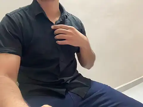 Snapshot of Arjun78877 chatting on October 12, 2025, 6:40 pm Arjun78877 online show from October 12, 2025, 6:40 pm