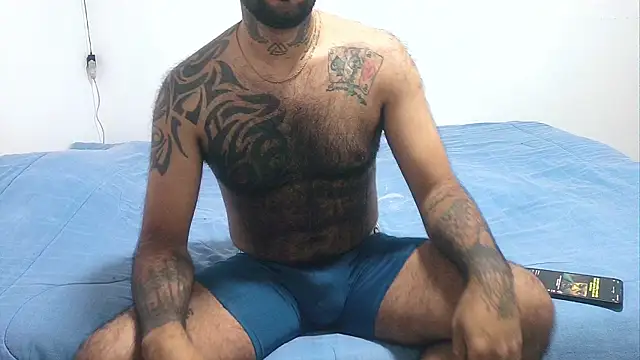 TeddyGominola  online show from March 18, 2025, 7:42 pm