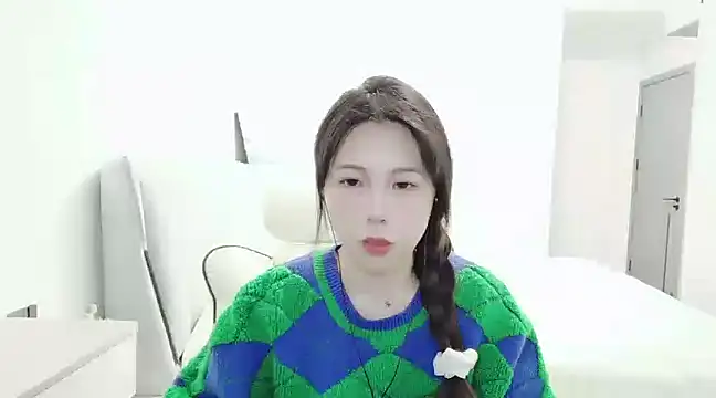 Sunset glow online show from January 10, 2025, 3:37 pm