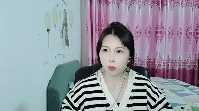 Sunset glow online show from January 19, 2025, 1:22 pm