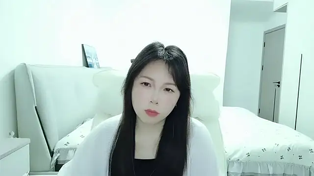 Snapshot of Sunset_glow chatting on March 8, 2026, 3:49 pm Sunset glow online show from March 8, 2026, 3:49 pm