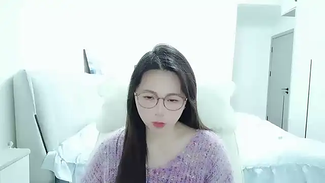 Snapshot of Sunset_glow chatting on April 1, 2026, 1:41 pm Sunset glow online show from April 1, 2026, 1:41 pm