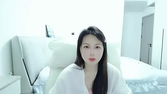 Snapshot of Sunset_glow chatting on April 3, 2026, 2:20 am Sunset glow online show from April 3, 2026, 2:20 am