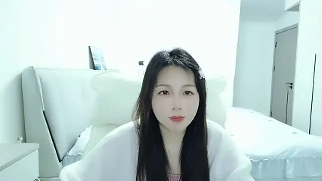 Snapshot of Sunset_glow chatting on April 3, 2026, 4:05 pm Sunset glow online show from April 3, 2026, 4:05 pm