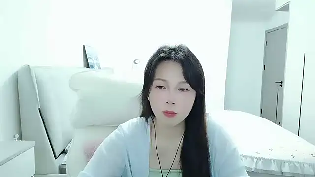 Snapshot of Sunset_glow chatting on April 5, 2026, 3:53 pm Sunset glow online show from April 5, 2026, 3:53 pm