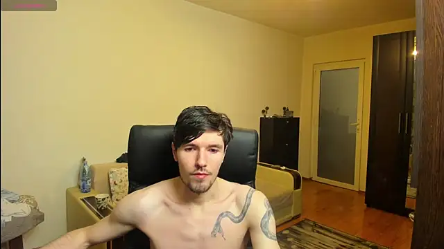 awesomejustin online show from February 13, 2025, 2:56 am