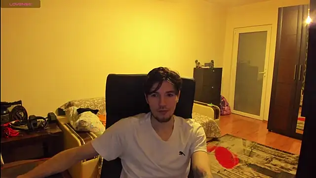 awesomejustin online show from February 23, 2025, 1:10 pm