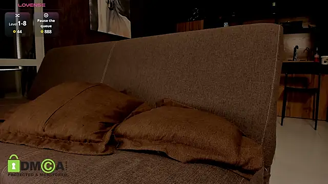 Snapshot of Model_Mike chatting on March 6, 2025, 9:58 am Model Mike online show from March 6, 2025, 9:58 am