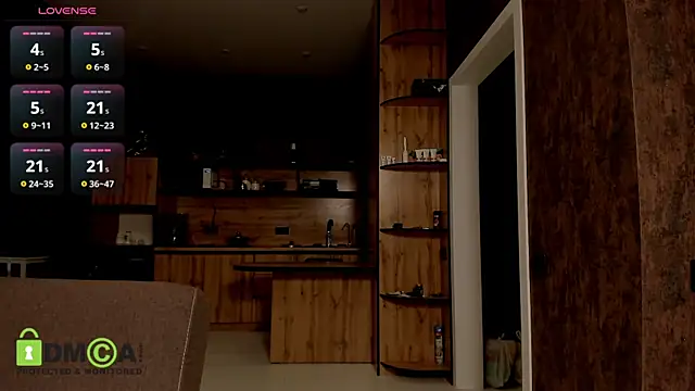 Snapshot of Model_Mike chatting on March 8, 2025, 6:32 am Model Mike online show from March 8, 2025, 6:32 am