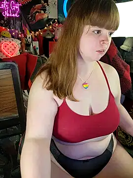 Snapshot of VelvetDiablo chatting on February 25, 2025, 1:30 am VelvetDiablo online show from February 25, 2025, 1:30 am