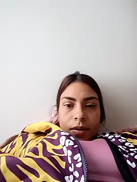 Snapshot of Ivanna2 chatting on November 20, 2025, 1:11 pm Ivanna2 online show from November 20, 2025, 1:11 pm