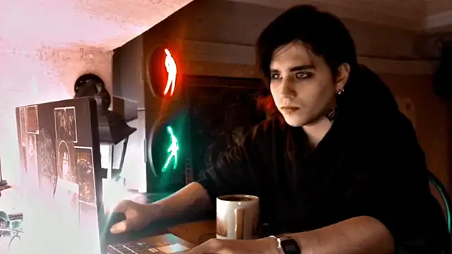 Snapshot of sademobeer chatting on February 9, 2026, 9:52 pm sademobeer online show from February 9, 2026, 9:52 pm