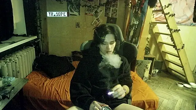 Snapshot of sademobeer chatting on February 23, 2026, 3:48 am sademobeer online show from February 23, 2026, 3:48 am