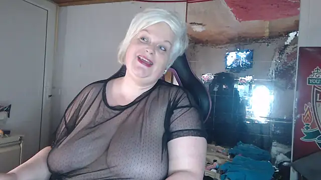 Snapshot of sexychazza16 chatting on December 4, 2024, 7:34 pm sexychazza16 online show from December 4, 2024, 7:34 pm