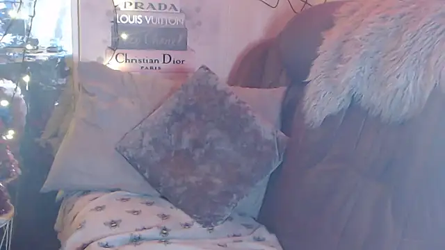 Snapshot of sexychazza16 chatting on December 22, 2025, 8:50 pm sexychazza16 online show from December 22, 2025, 8:50 pm