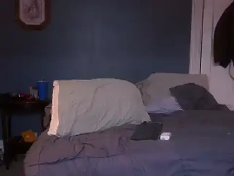 hpluvsplata online show from March 4, 2025, 1:17 pm