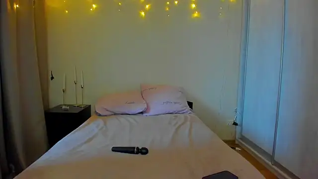 Bella Foryou online show from January 7, 2025, 4:08 am