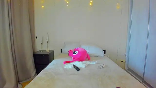 Bella Foryou online show from January 21, 2025, 3:37 am