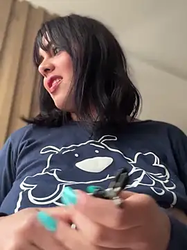 Roxxannne online show from February 20, 2025, 9:31 pm