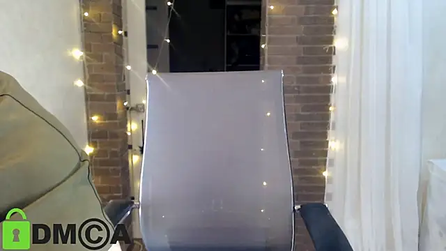 Snapshot of ms_kelarini chatting on February 3, 2026, 5:40 pm ms kelarini online show from February 3, 2026, 5:40 pm