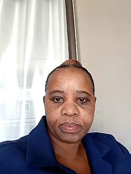 Snapshot of CHOCOLATEHUGEBOOBS42DDD chatting on October 24, 2025, 7:38 am CHOCOLATEHUGEBOOBS42DDD online show from October 24, 2025, 7:38 am