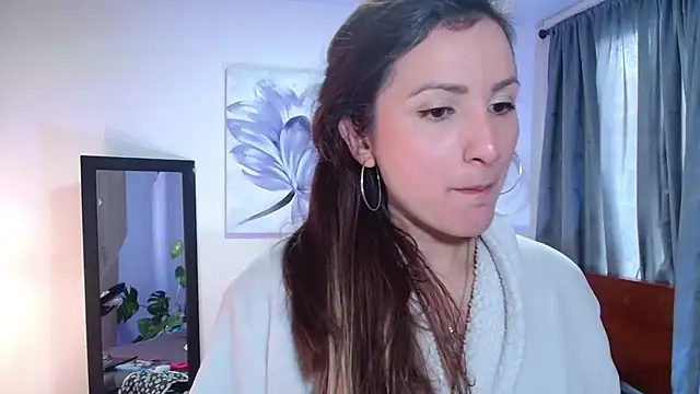 Snapshot of vanessabrown_ chatting on March 18, 2025, 1:42 pm vanessabrown online show from March 18, 2025, 1:42 pm