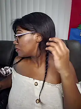 lollycoco online show from December 20, 2025, 7:15 am