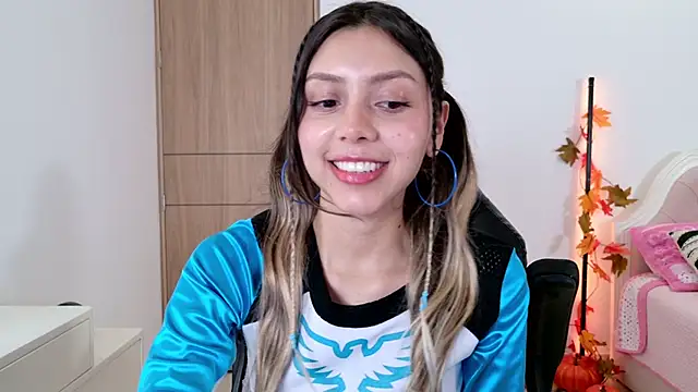 Sensualtease online show from September 27, 2025, 12:48 am