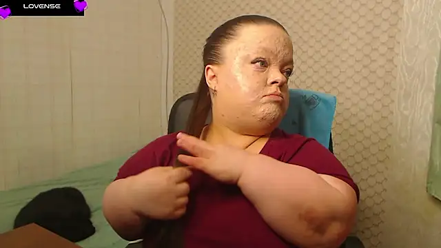 Janiffer MiMi online show from March 30, 2026, 3:35 pm