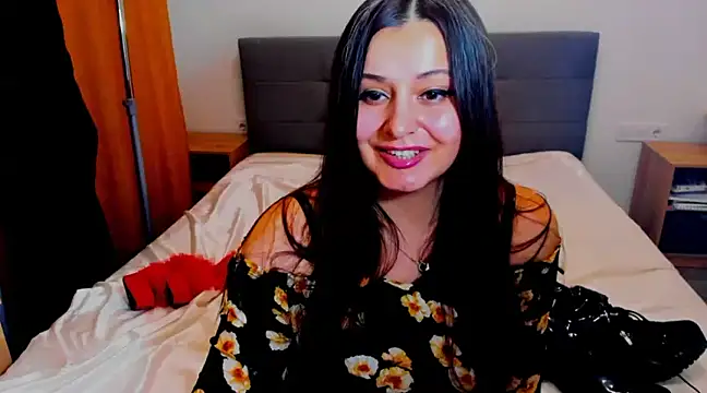 pinupmod online show from December 21, 2024, 3:09 pm