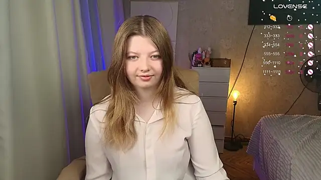 Snapshot of Vivian_cutie chatting on January 14, 2026, 2:33 pm Vivian cutie online show from January 14, 2026, 2:33 pm