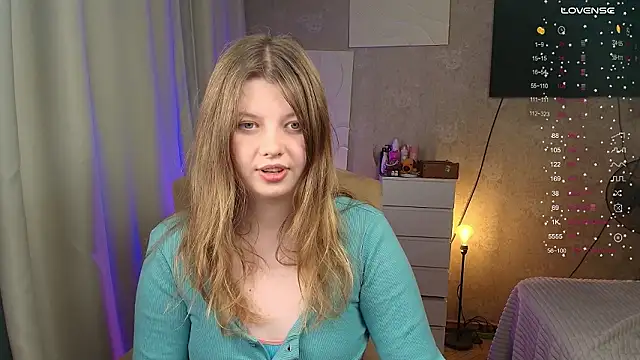 Snapshot of Vivian_cutie chatting on February 5, 2026, 3:27 pm Vivian cutie online show from February 5, 2026, 3:27 pm