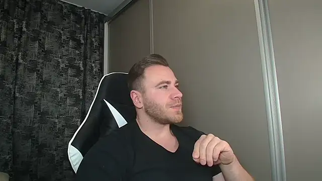 Snapshot of Thori92 chatting on January 5, 2025, 4:59 pm Thori92 online show from January 5, 2025, 4:59 pm