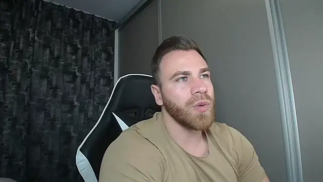 Snapshot of Thori92 chatting on March 7, 2025, 5:28 pm Thori92 online show from March 7, 2025, 5:28 pm